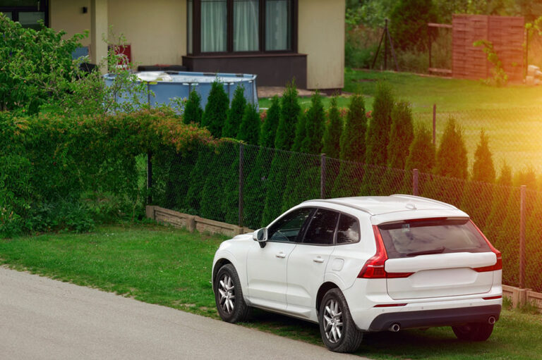 Top 14 safest crossover SUVs of 2023